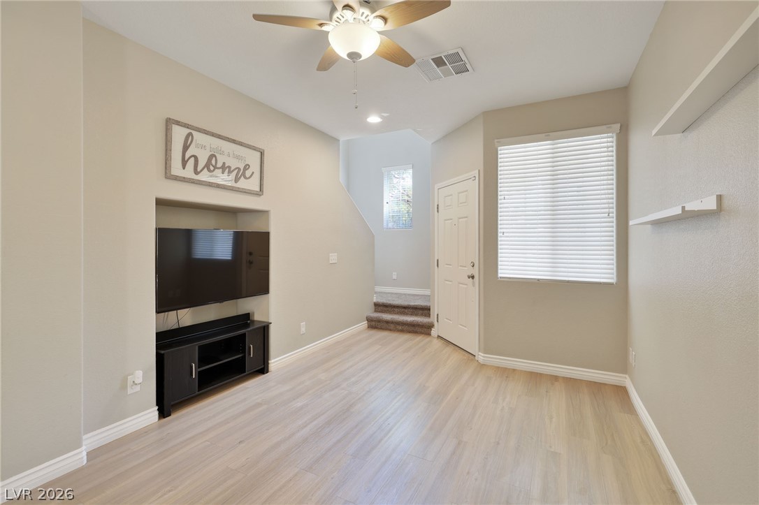 8151 Amy Springs Street Las Vegas NV 89113
