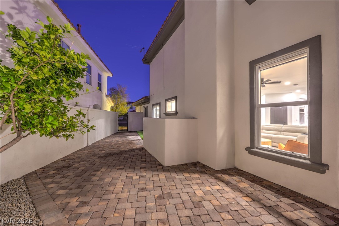 8432 Paseo Vista Drive Las Vegas NV 89128