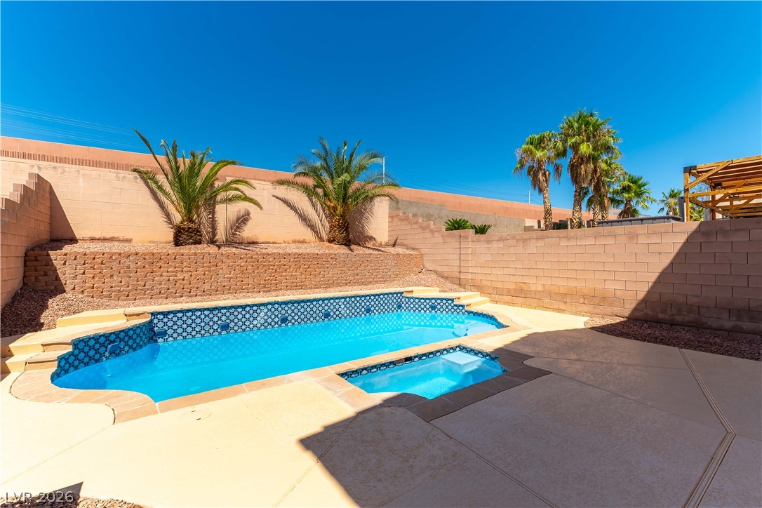 405 Sonoma Valley Street Las Vegas NV 89144