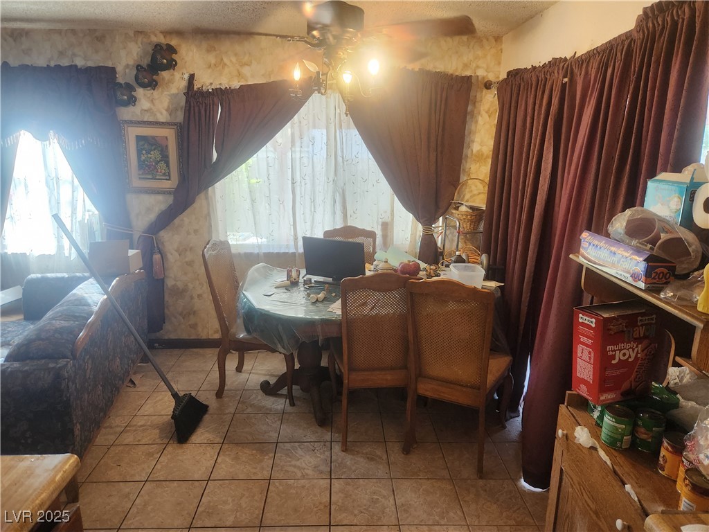 1487 Elaine Drive Las Vegas NV 89142