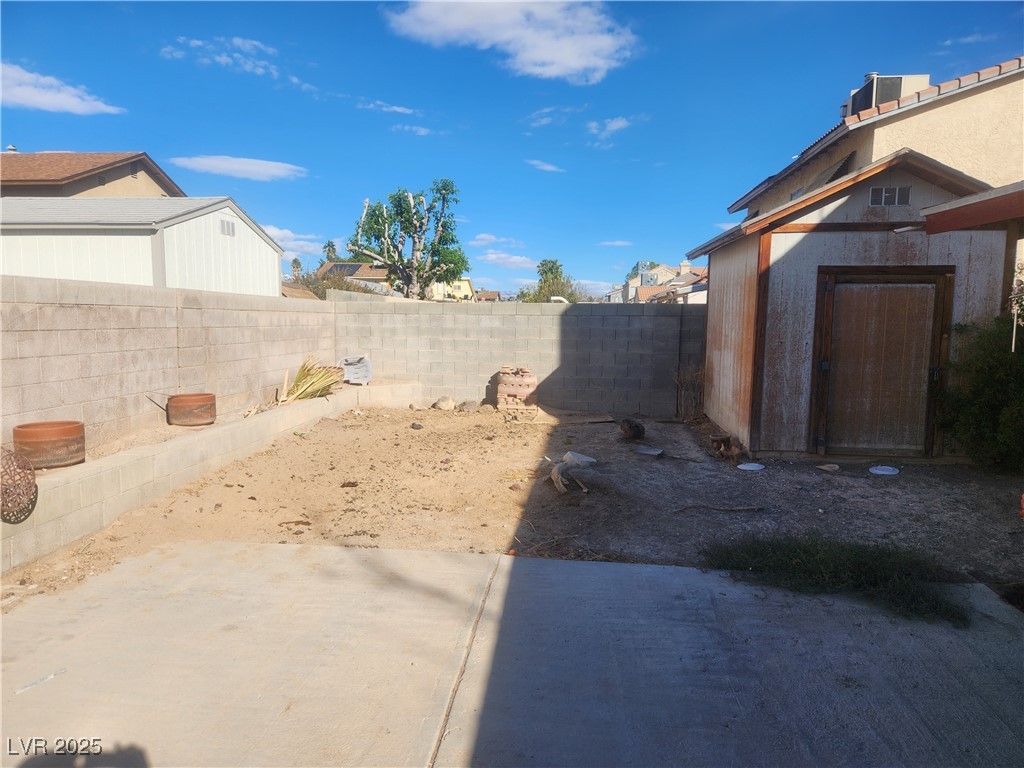 1487 Elaine Drive Las Vegas NV 89142