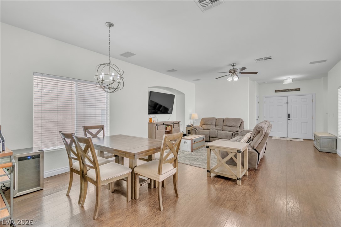8944 Snowtrack Avenue Las Vegas NV 89149