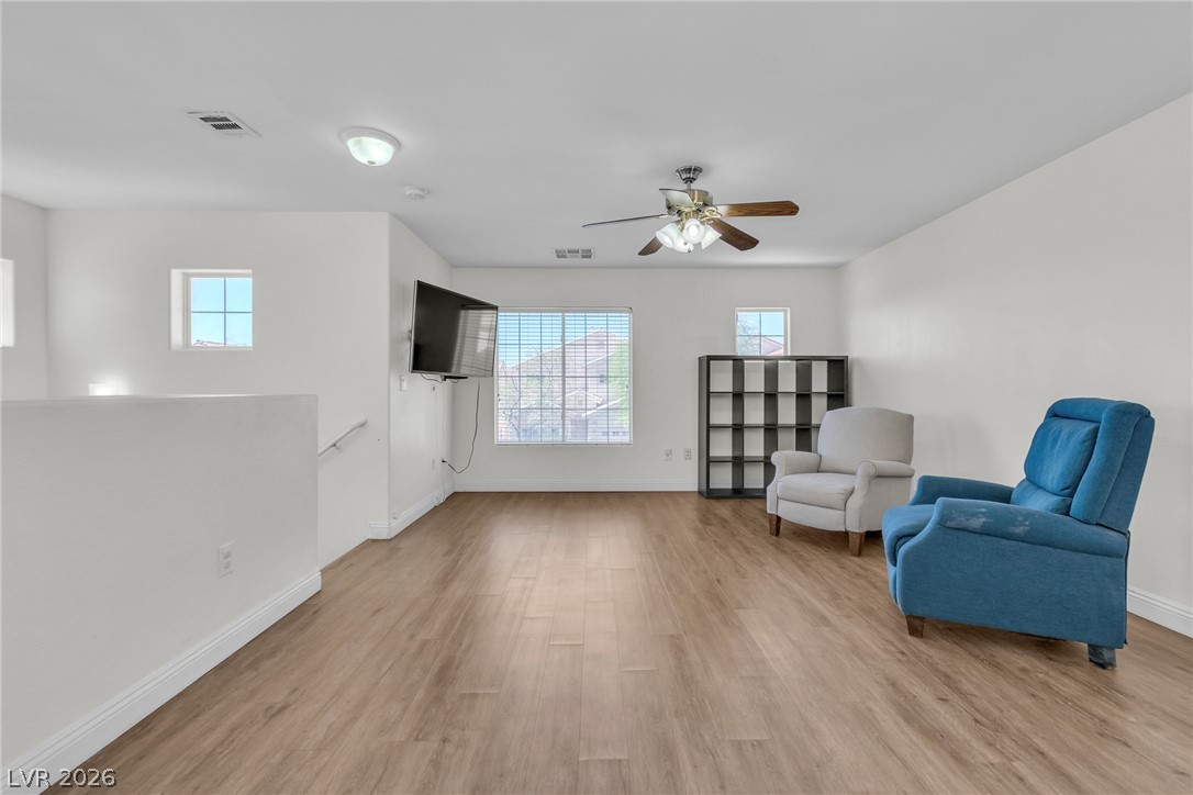 8944 Snowtrack Avenue Las Vegas NV 89149