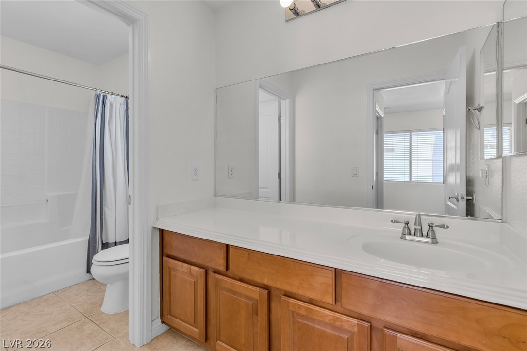 8944 Snowtrack Avenue Las Vegas NV 89149