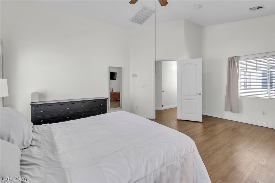 8944 Snowtrack Avenue Las Vegas NV 89149