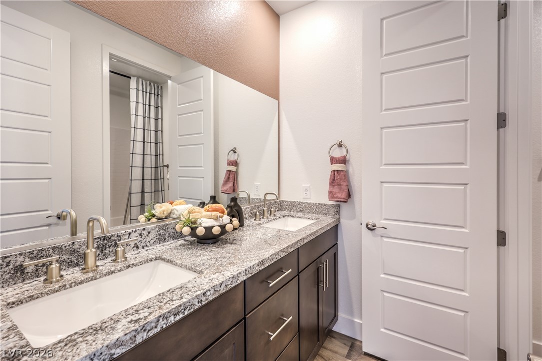 1817 Shondra Court North Las Vegas NV 89084
