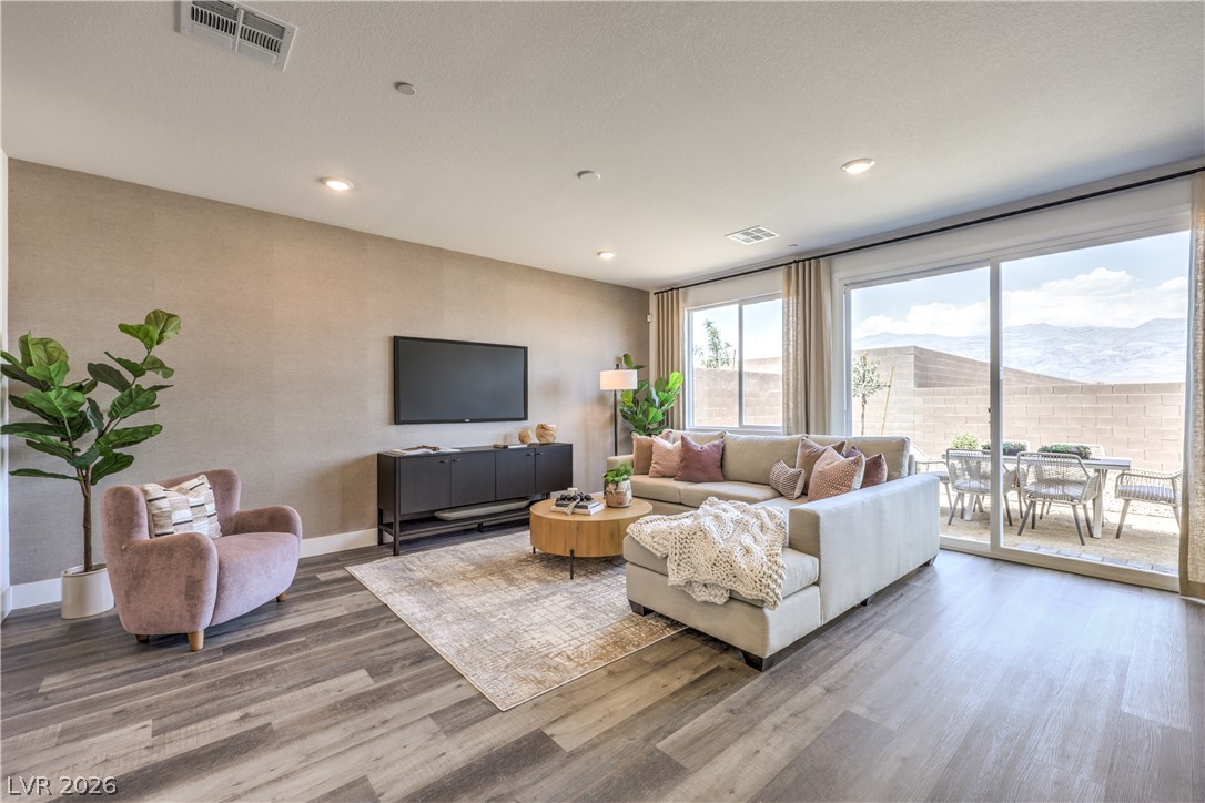 1817 Shondra Court North Las Vegas NV 89084