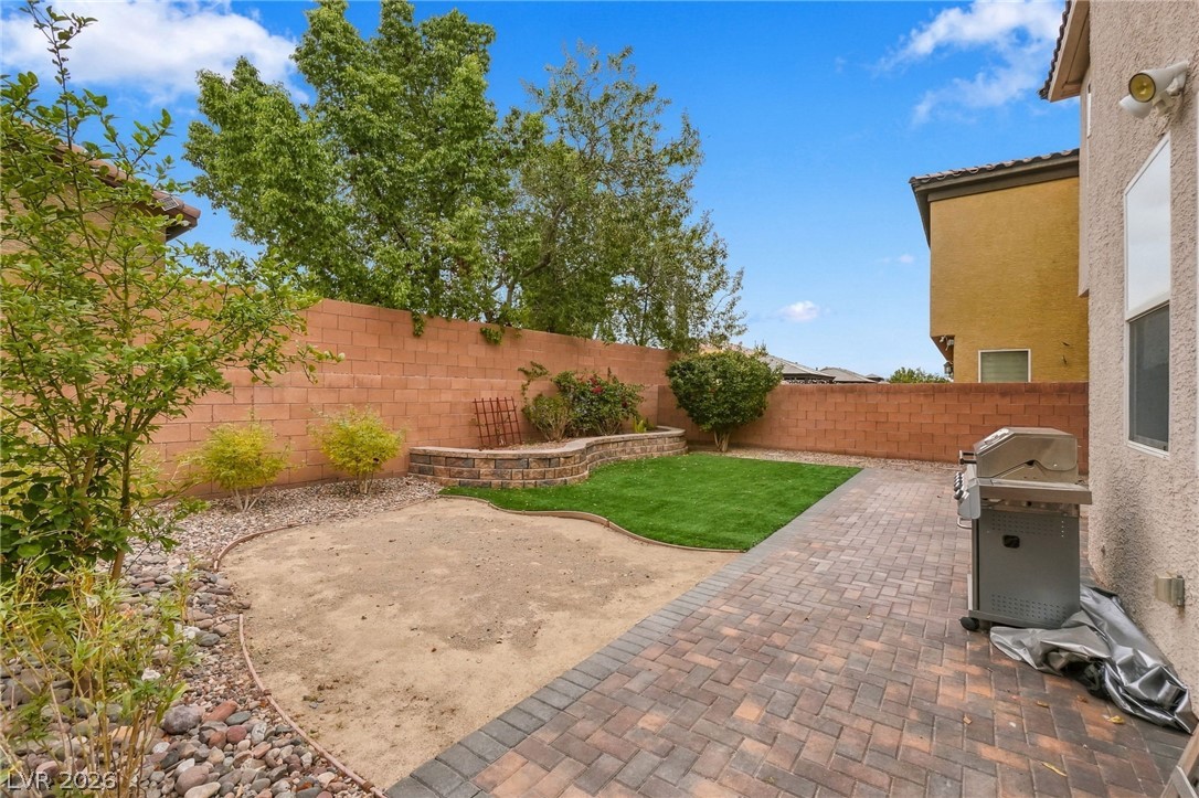 636 Crying Bird Avenue Las Vegas NV 89178