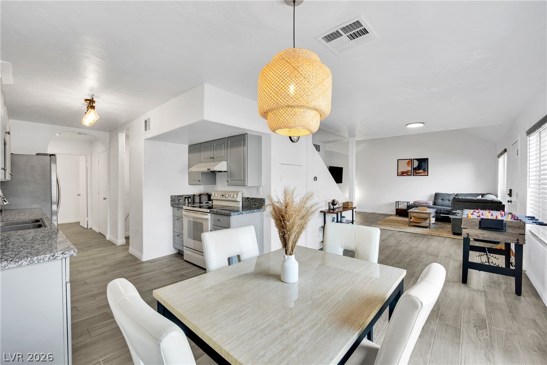 4439 Sirius Avenue Las Vegas NV 89102