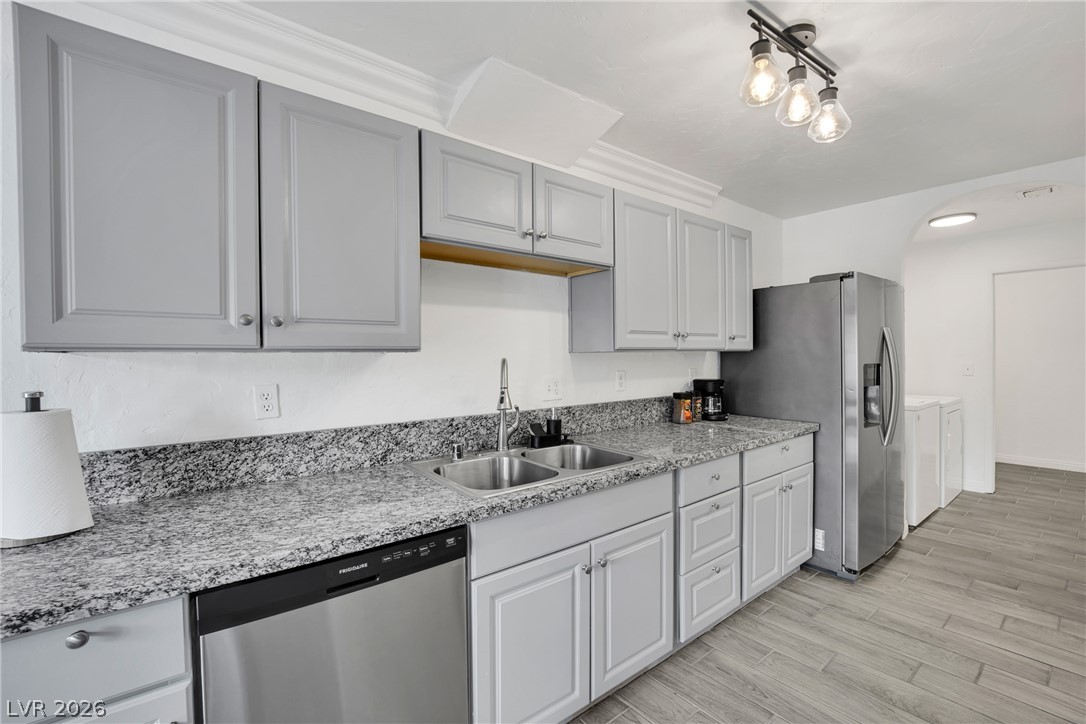 4439 Sirius Avenue Las Vegas NV 89102