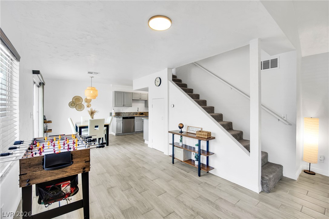4439 Sirius Avenue Las Vegas NV 89102