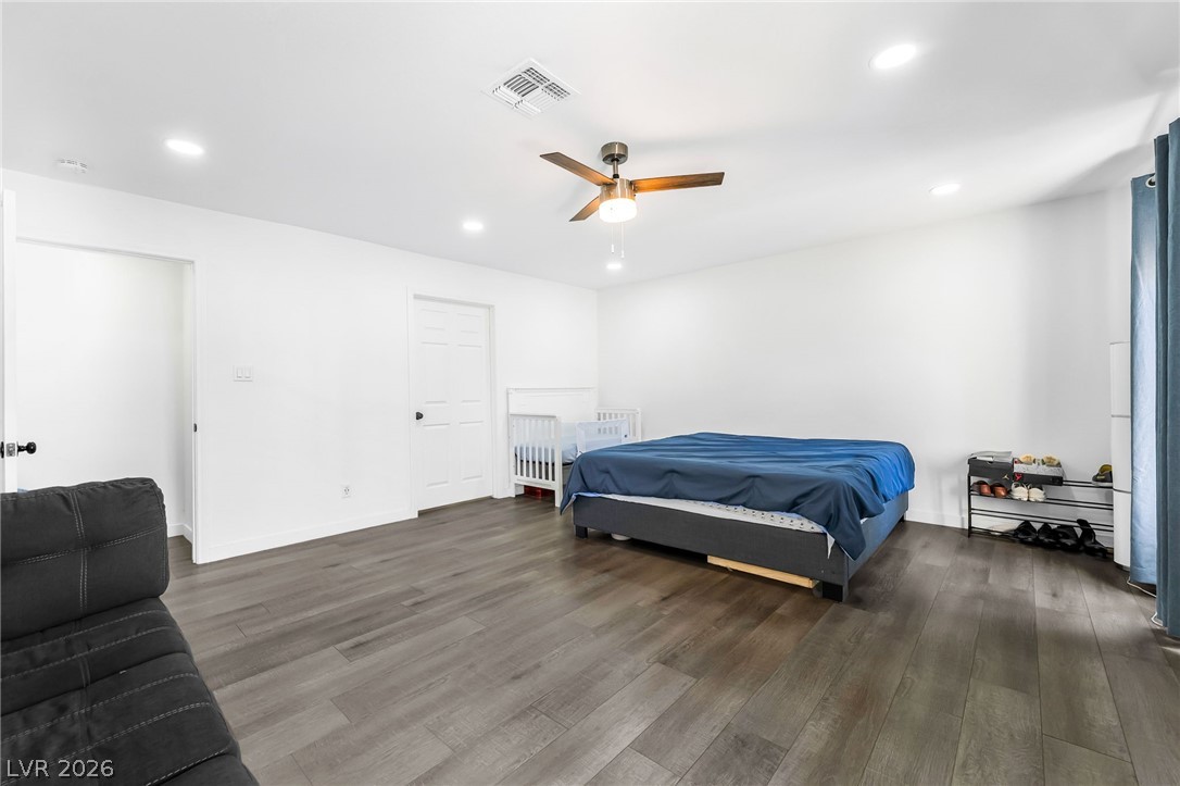 3934 Palos Verdes Street Las Vegas NV 89119