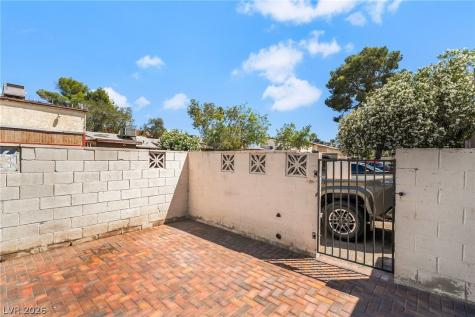 3934 Palos Verdes Street Las Vegas NV 89119