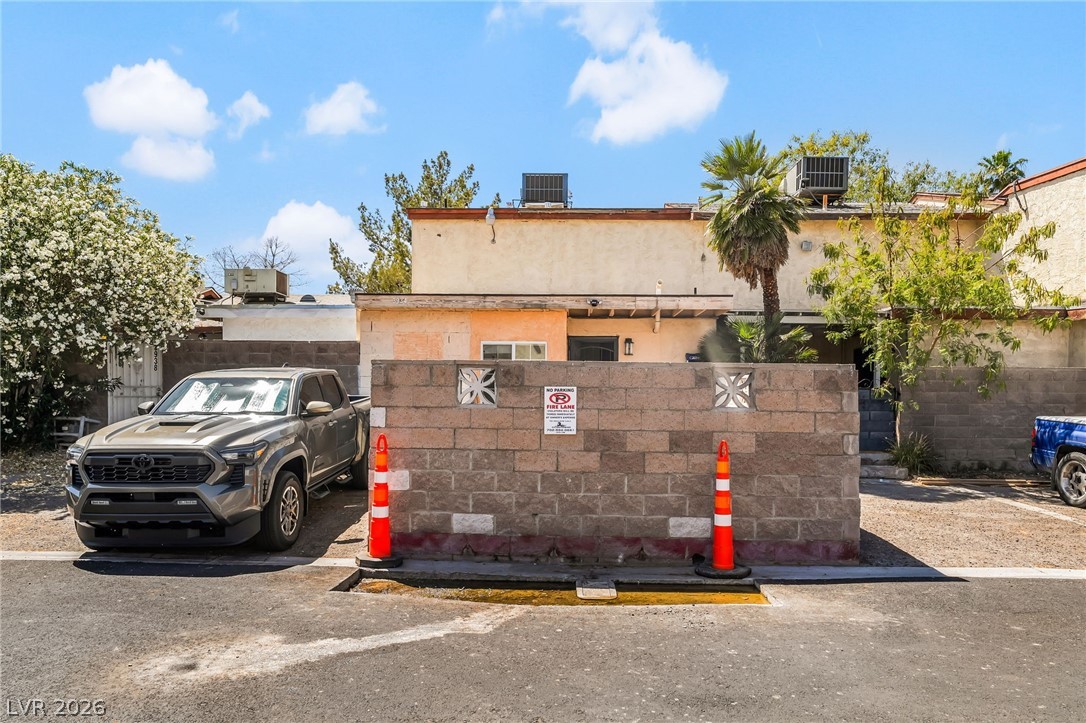 3934 Palos Verdes Street Las Vegas NV 89119