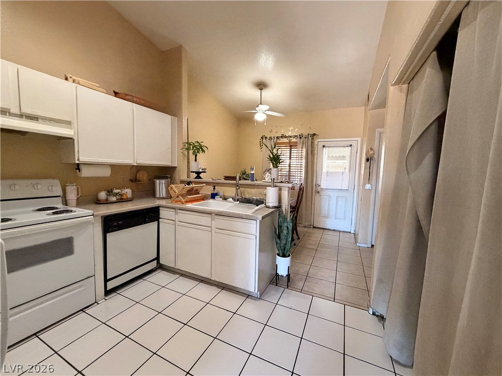 3881 Soda Springs Drive Las Vegas NV 89115