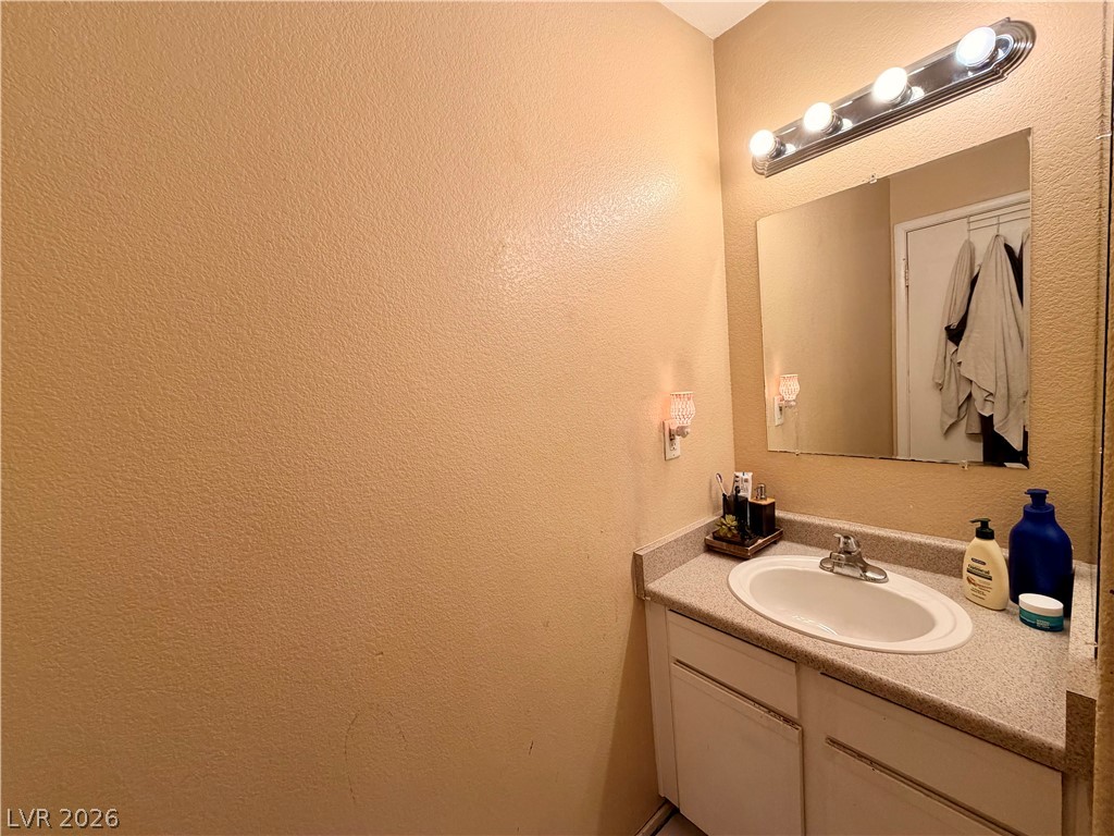 3881 Soda Springs Drive Las Vegas NV 89115