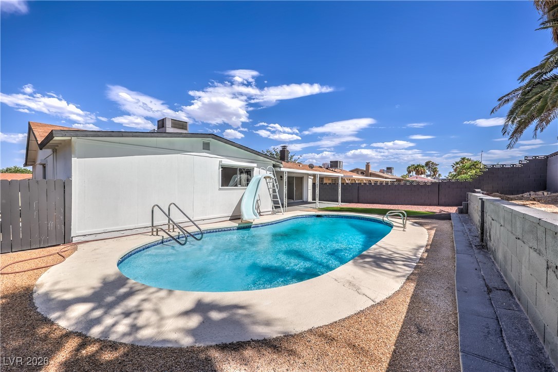 4277 Rimcrest Road Las Vegas NV 89121