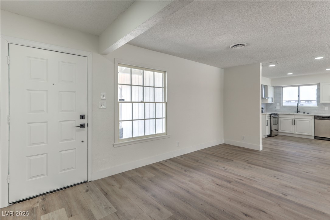 4277 Rimcrest Road Las Vegas NV 89121