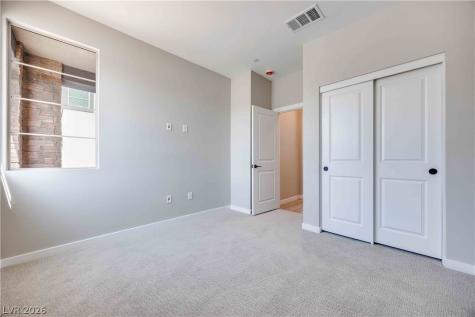 10072 Juniper Valley Street Las Vegas NV 89166