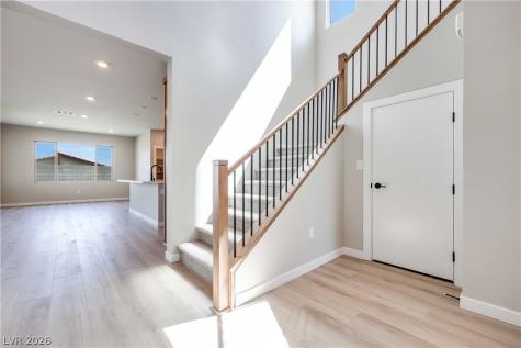 10072 Juniper Valley Street Las Vegas NV 89166