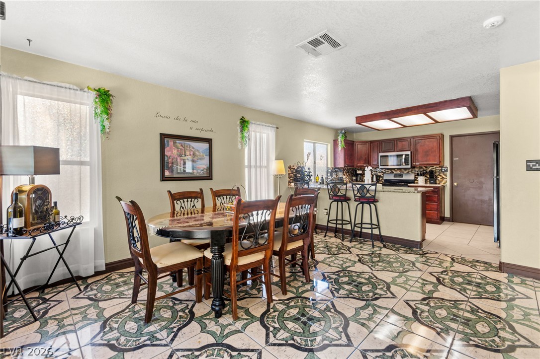 1731 Monte Alban Drive North Las Vegas NV 89031