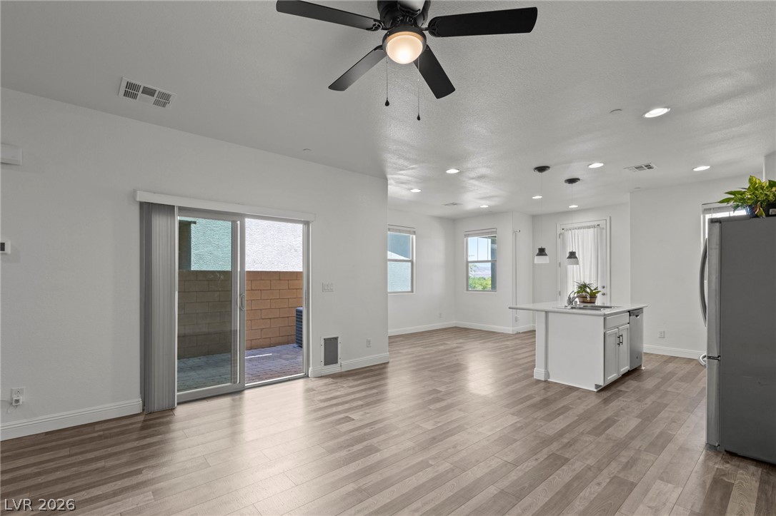 937 East Sunset Road Henderson NV 89011