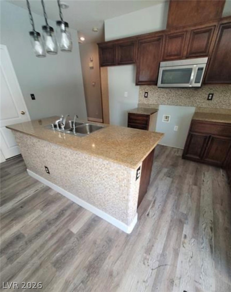 7349 Dolphine Crest Avenue Las Vegas NV 89129