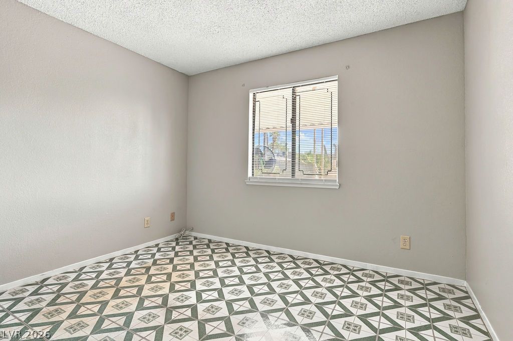 1305 Jackson Avenue Las Vegas NV 89106
