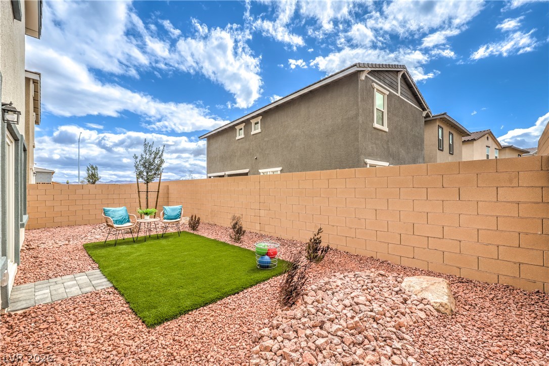 1206 Sun Parakeet Drive Henderson NV 89011