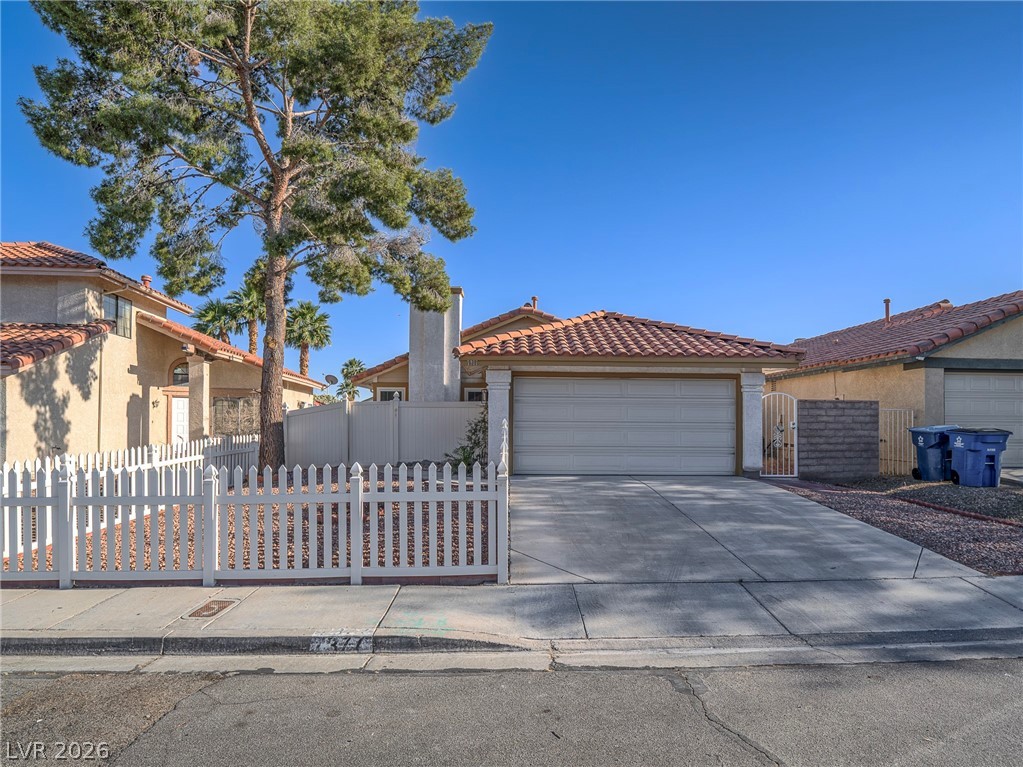 7377 Coffeyville Avenue Las Vegas NV 89147
