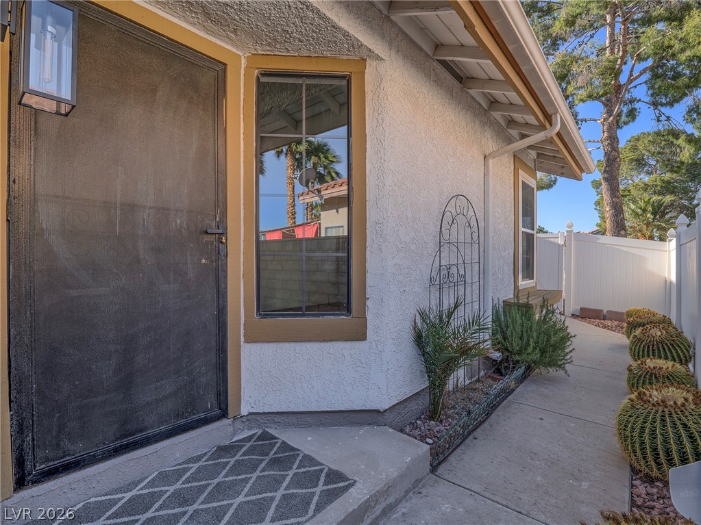7377 Coffeyville Avenue Las Vegas NV 89147