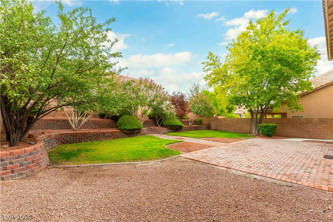 10424 Grassyrock Court Las Vegas NV 89129