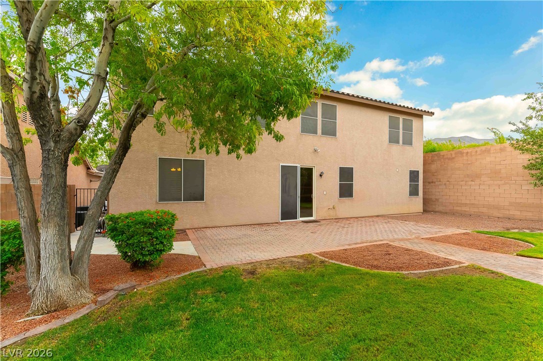 10424 Grassyrock Court Las Vegas NV 89129