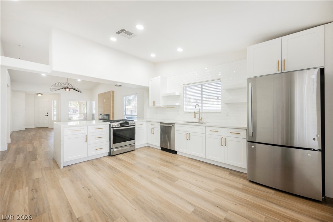 8036 Summer Harvest Avenue Las Vegas NV 89129