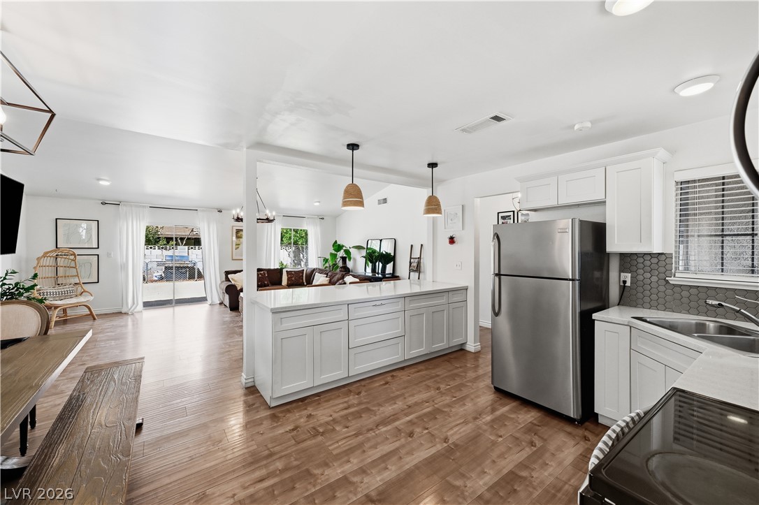 6436 Beechcrest Road Las Vegas NV 89108