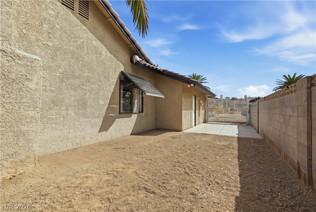 6436 Beechcrest Road Las Vegas NV 89108