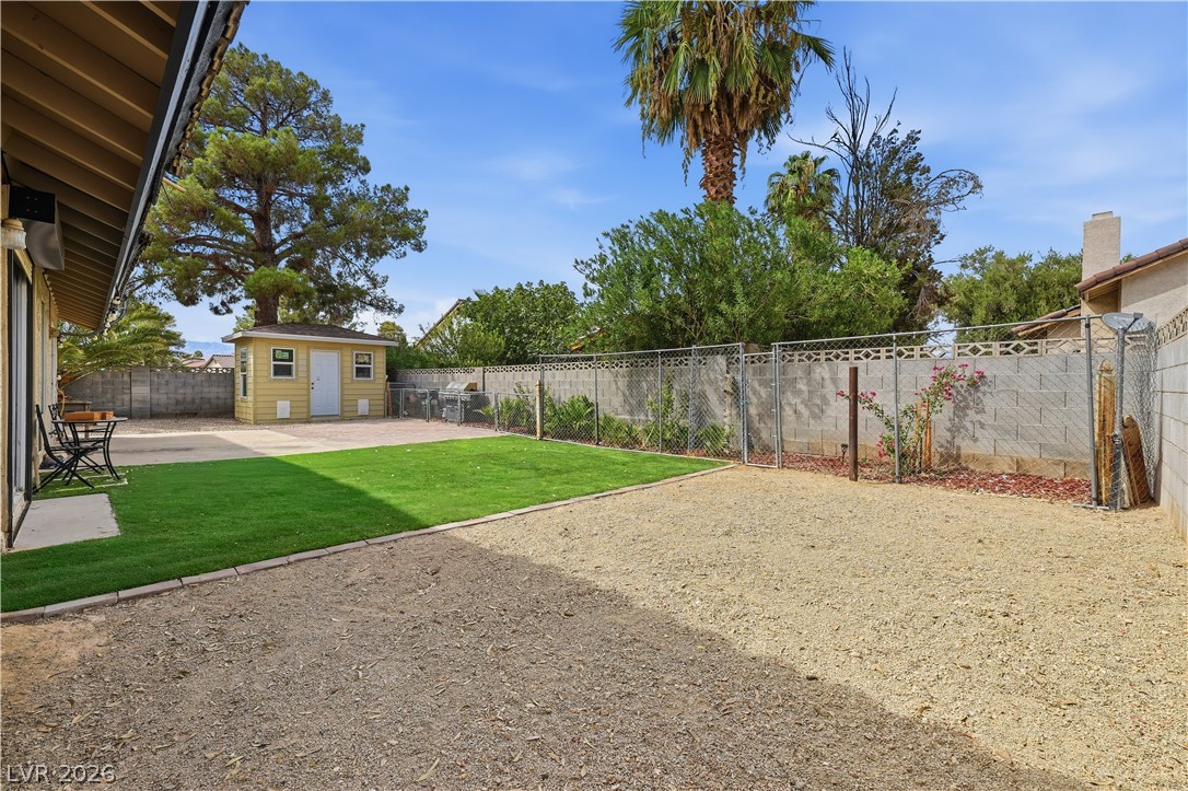 6436 Beechcrest Road Las Vegas NV 89108