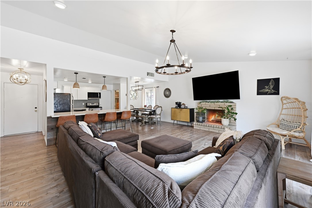 6436 Beechcrest Road Las Vegas NV 89108