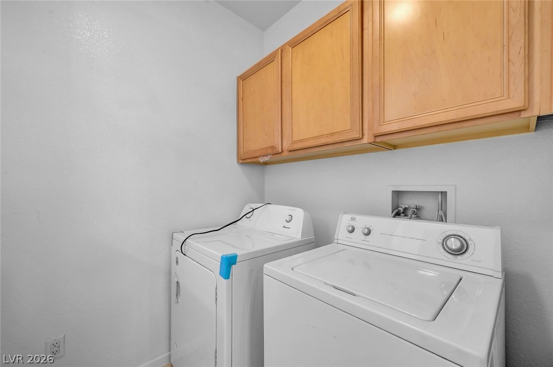 8803 Salvestrin Point Avenue Las Vegas NV 89148