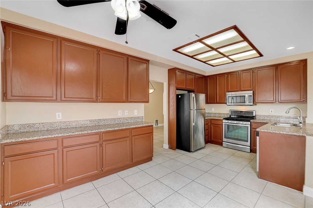 1612 Country Hollow Drive Las Vegas NV 89117