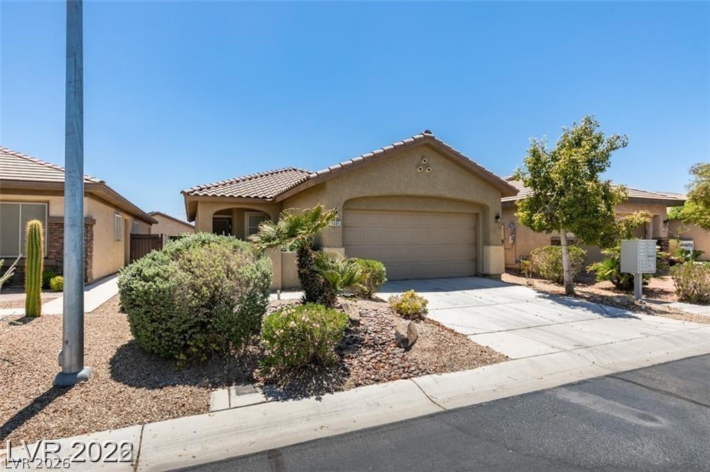 5985 Falconer Avenue Las Vegas NV 89122