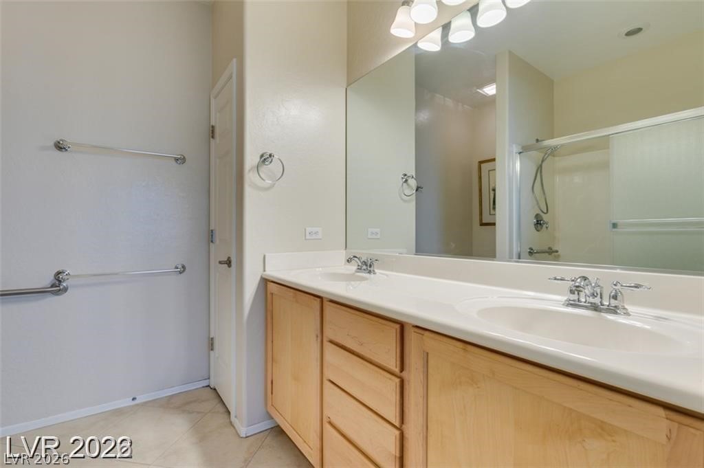 5985 Falconer Avenue Las Vegas NV 89122