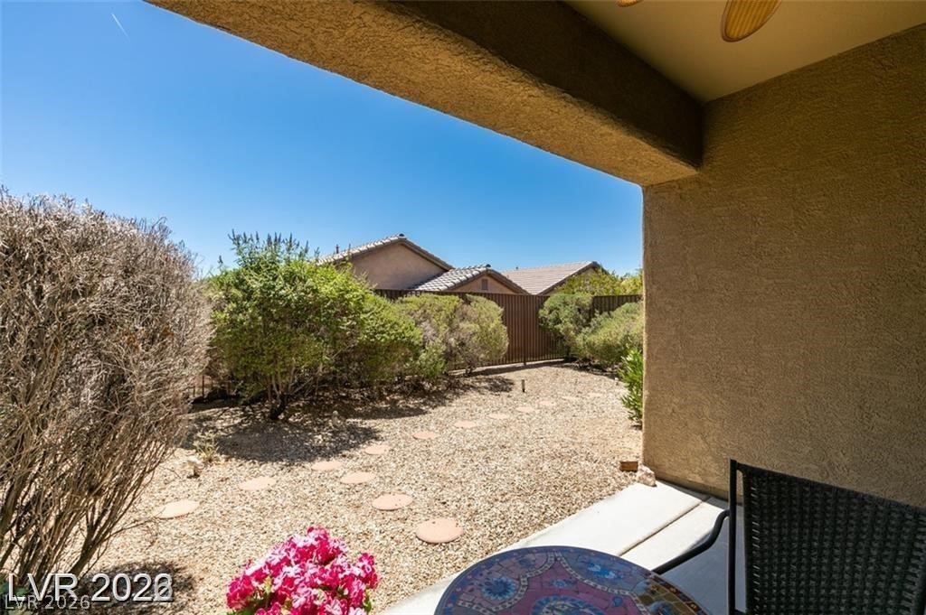 5985 Falconer Avenue Las Vegas NV 89122