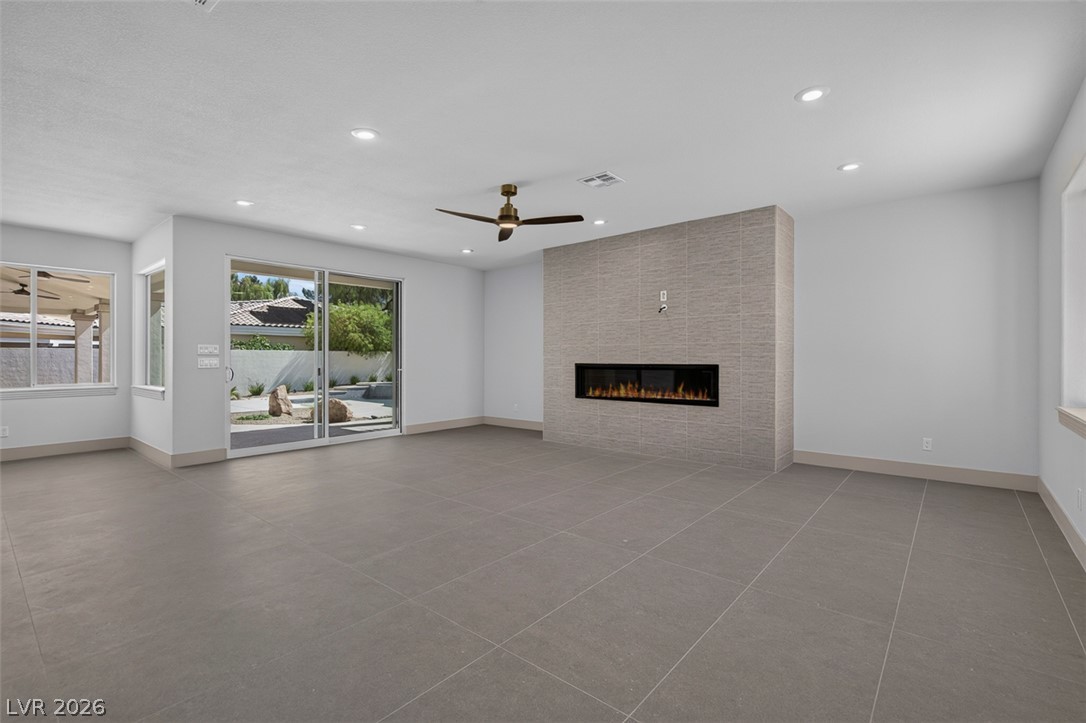 1504 Silver Oaks Street Las Vegas NV 89117