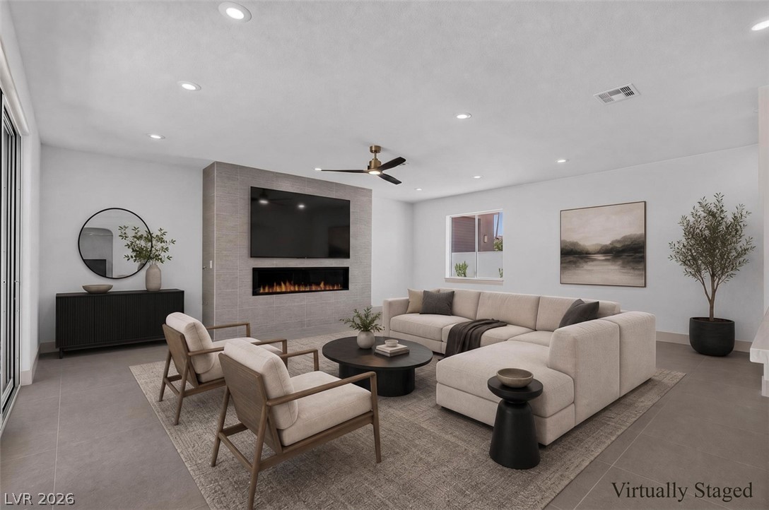 1504 Silver Oaks Street Las Vegas NV 89117