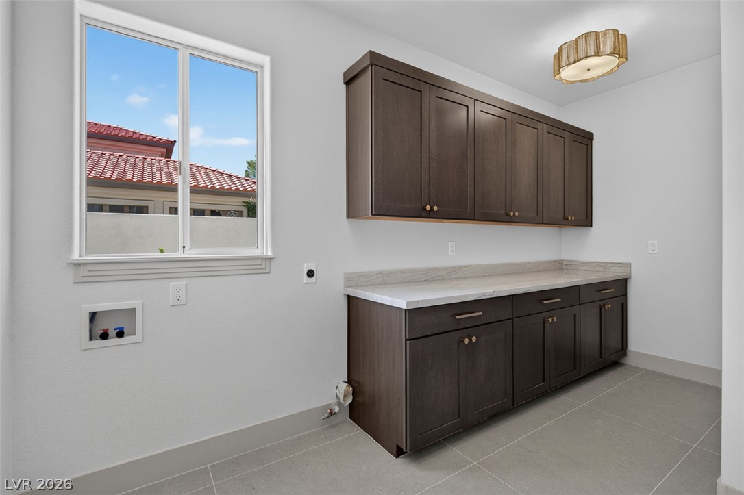1504 Silver Oaks Street Las Vegas NV 89117