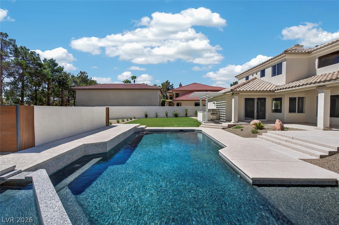 1504 Silver Oaks Street Las Vegas NV 89117
