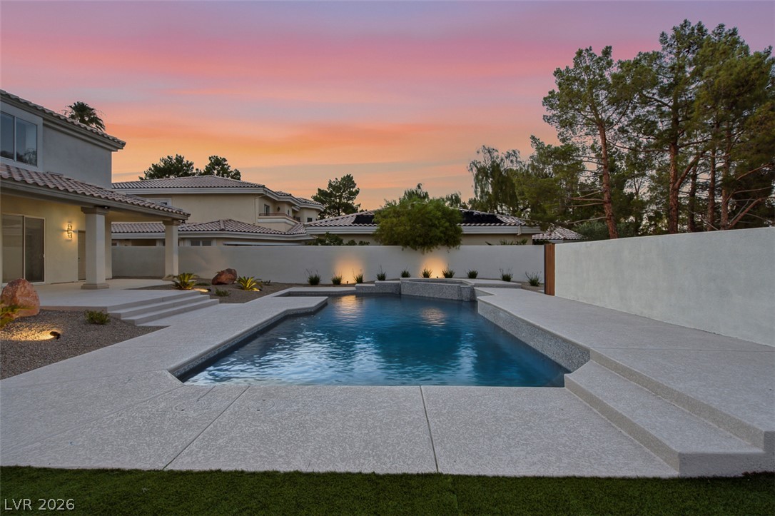 1504 Silver Oaks Street Las Vegas NV 89117
