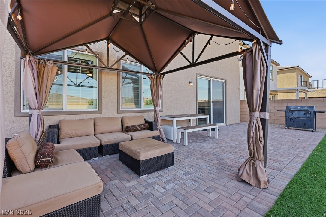 8596 Scalpay Street Las Vegas NV 89166