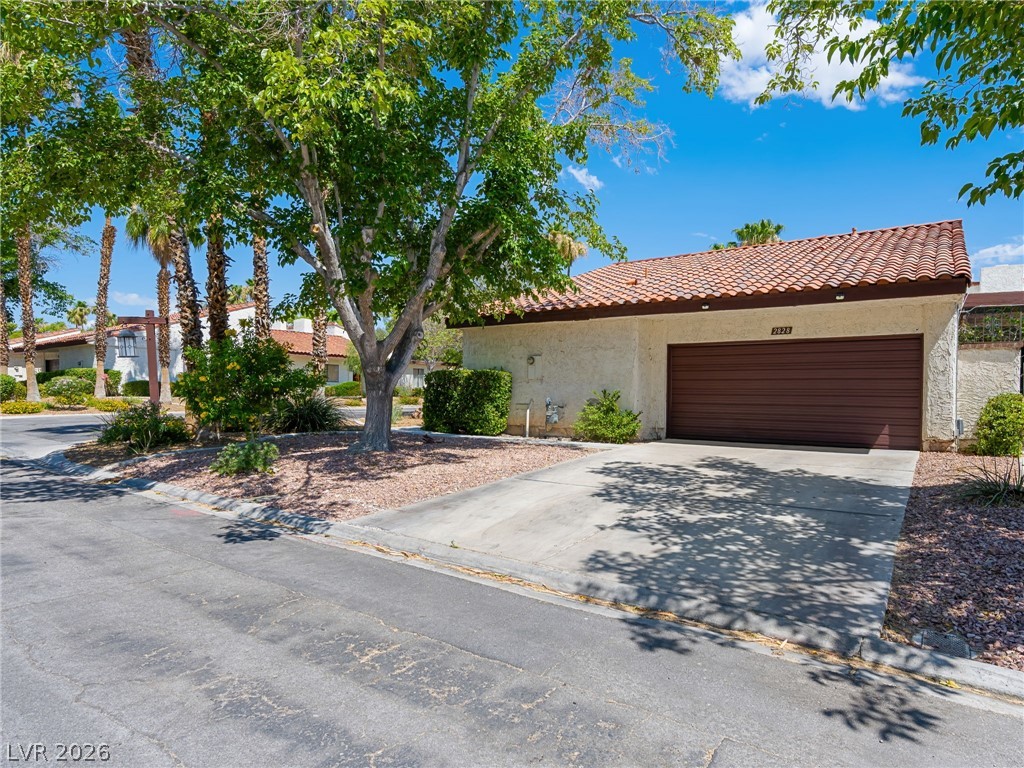 2828 San Lago Court Las Vegas NV 89121